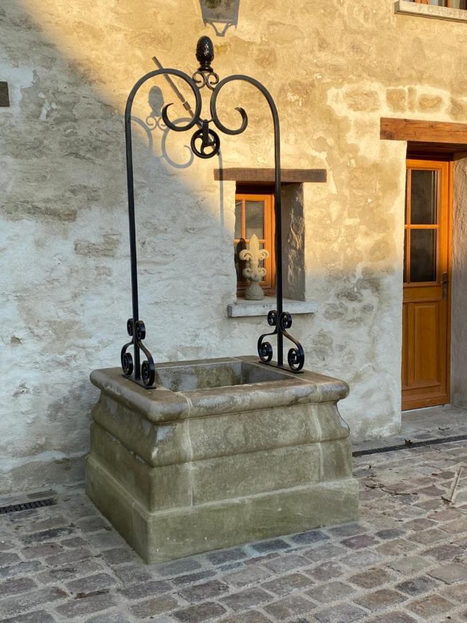 Bed and Breakfast La Maison Du Caillou Pontarme Экстерьер фото