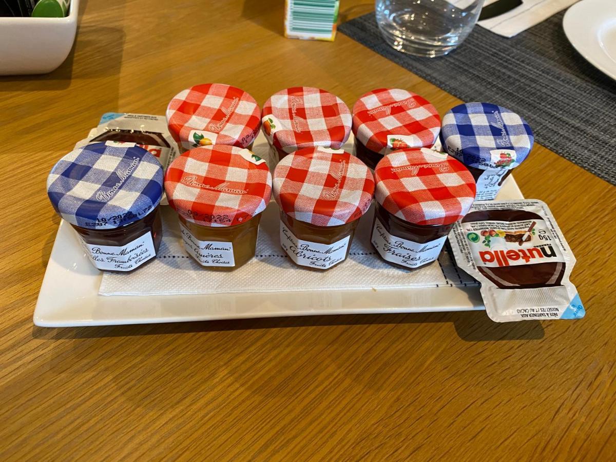 Bed and Breakfast La Maison Du Caillou Pontarme Экстерьер фото