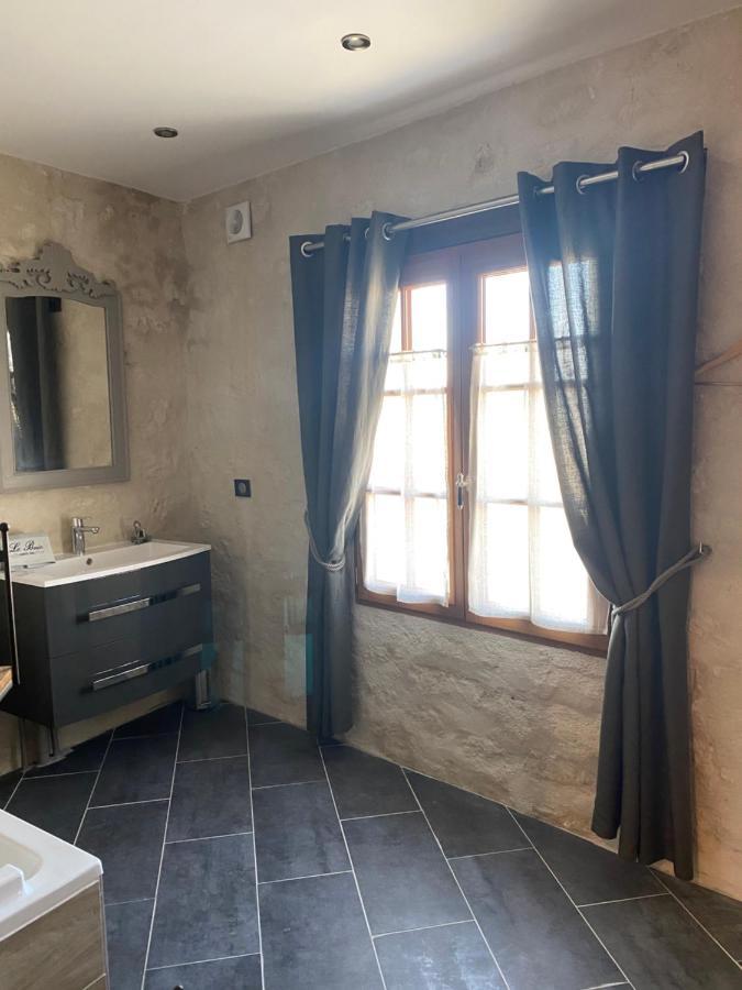 Bed and Breakfast La Maison Du Caillou Pontarme Экстерьер фото